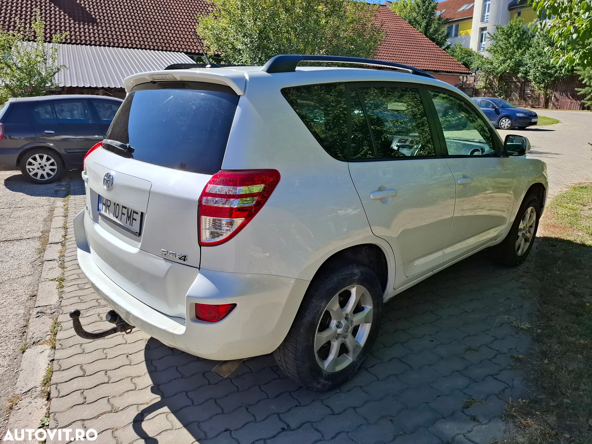 Toyota RAV4 - 3