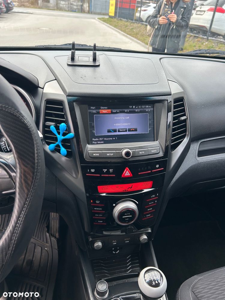 SsangYong/KGM XLV e-XDi 160 4WD Quartz - 24