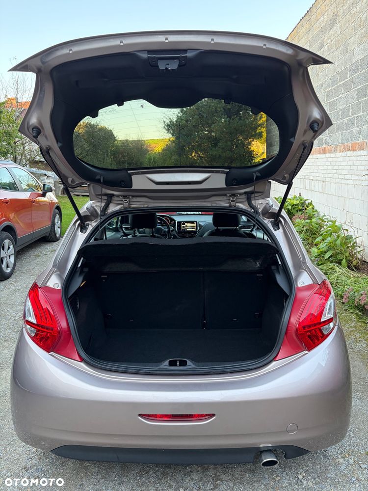 Peugeot 208 1.6 VTi Allure - 7