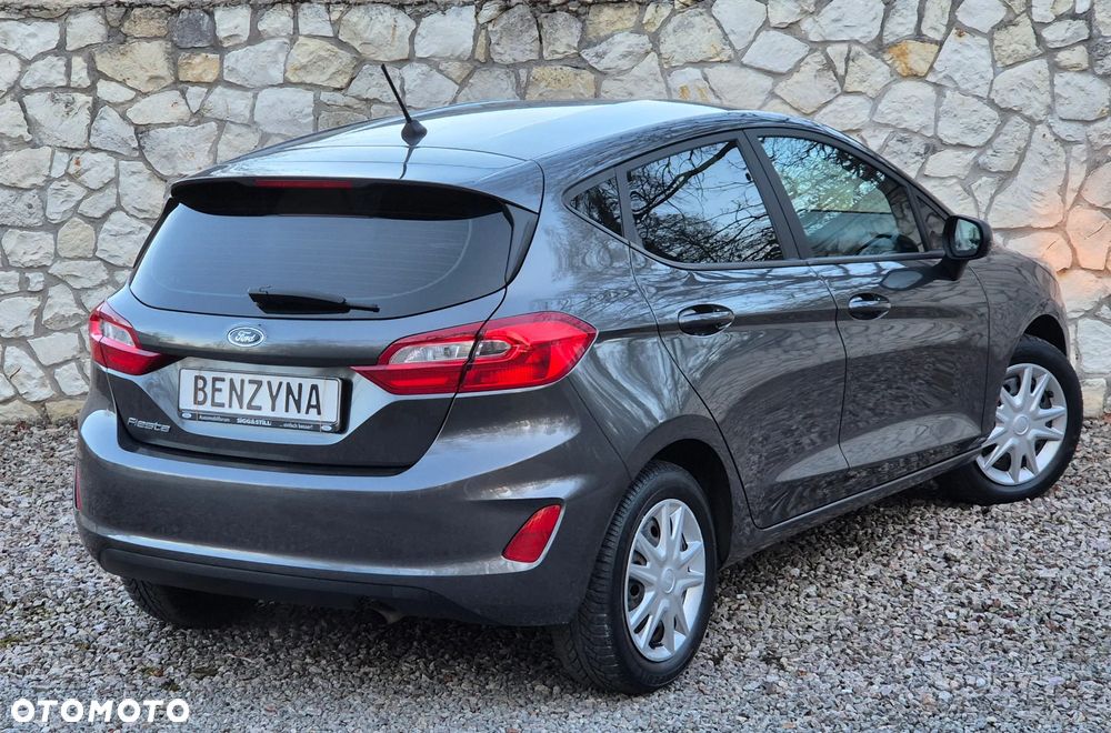Ford Fiesta 1.1 Trend - 24