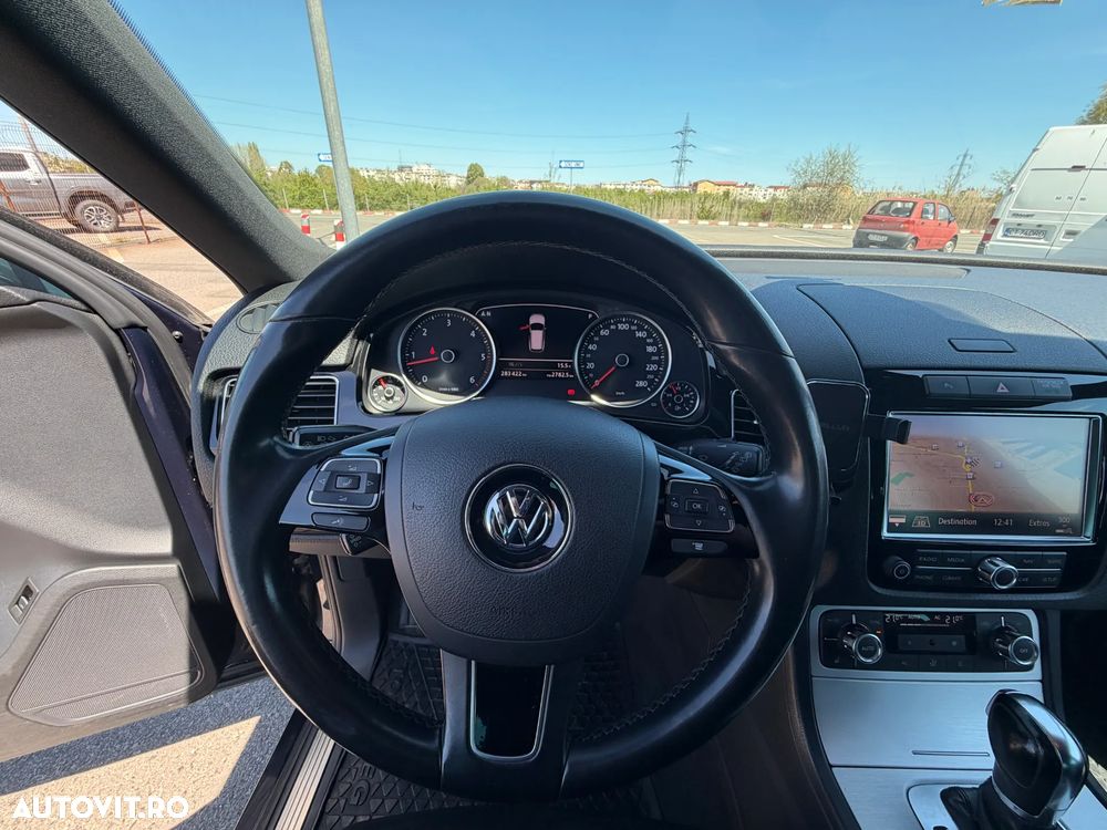 Volkswagen Touareg 3.0 V6 TDI Blue Motion DPF Automatik - 12