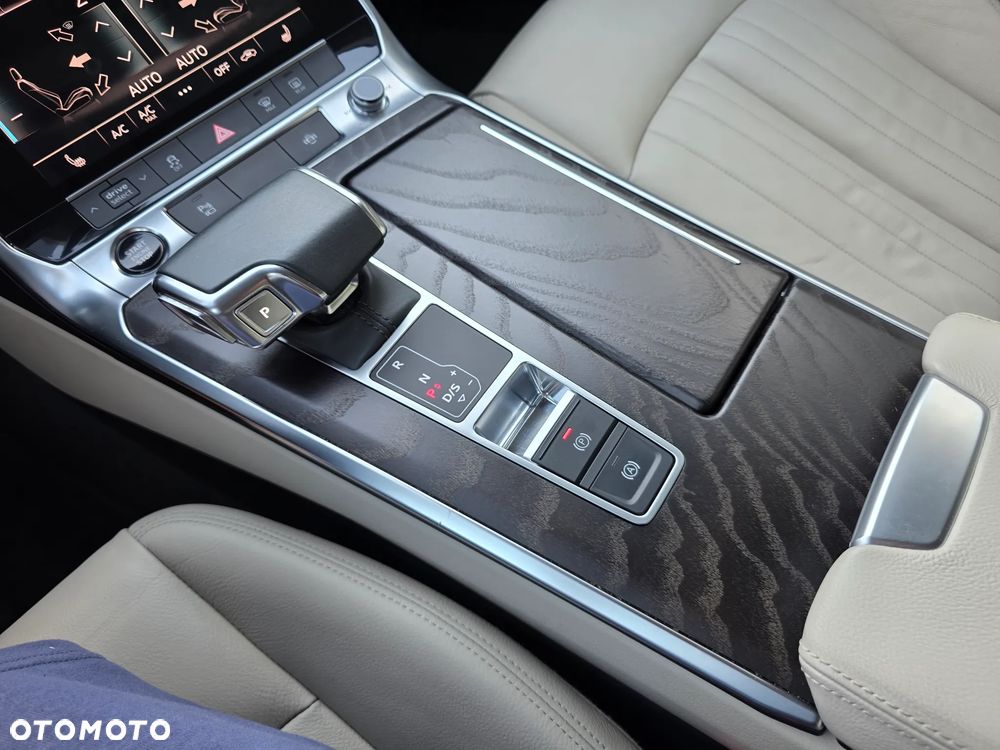 Audi A6 Avant - 26