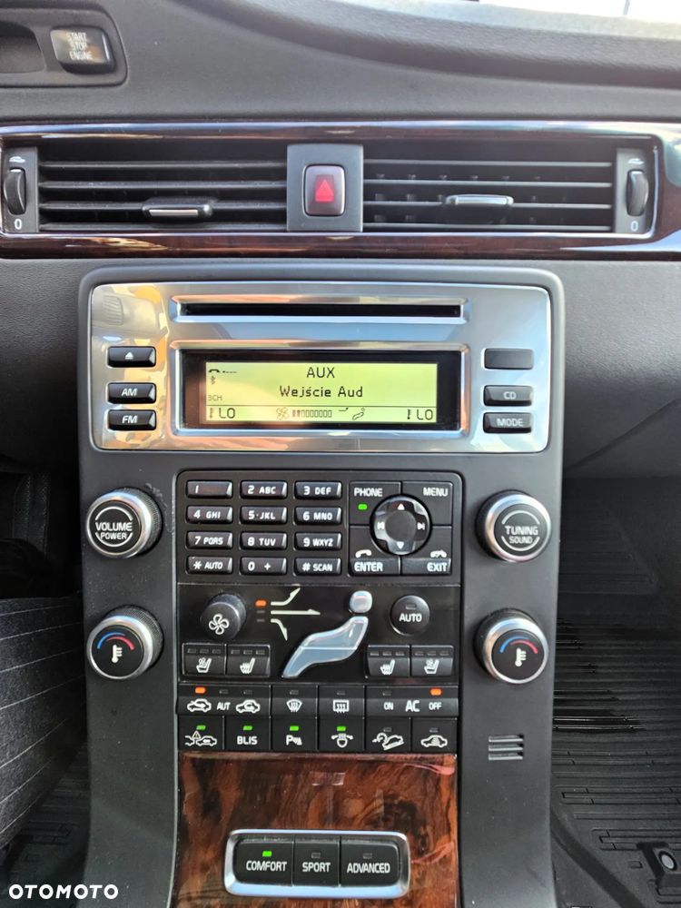 Volvo XC 70 - 19