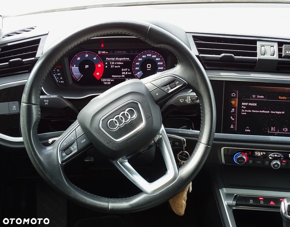 Audi Q3 2.0 TDI Sport S tronic - 23