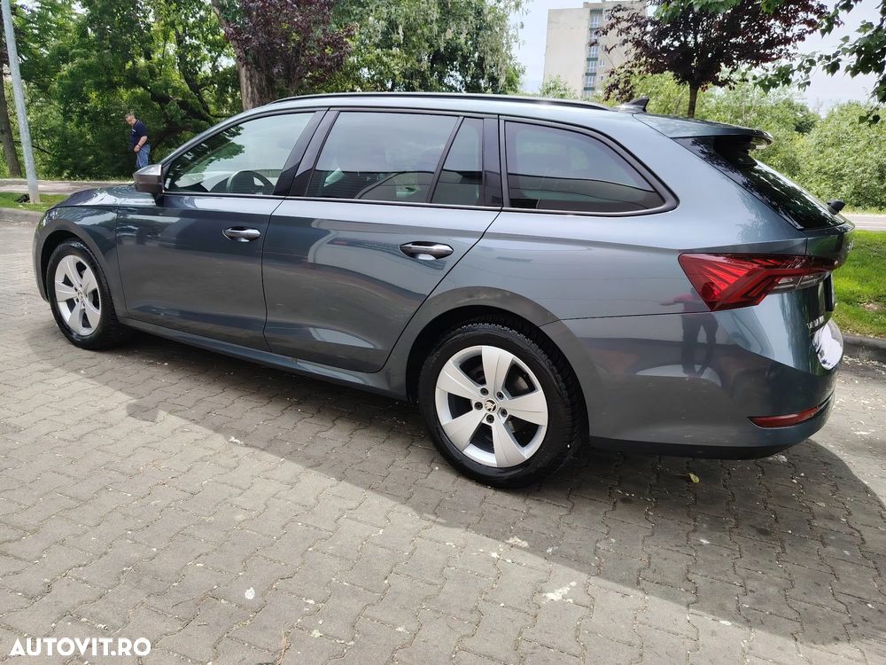 Skoda Octavia 2.0 TDI DSG Style - 23