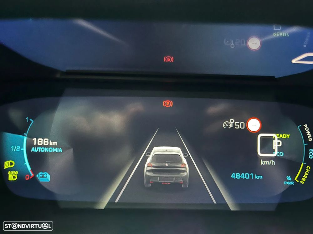 Peugeot e-208 GT Pack - 18