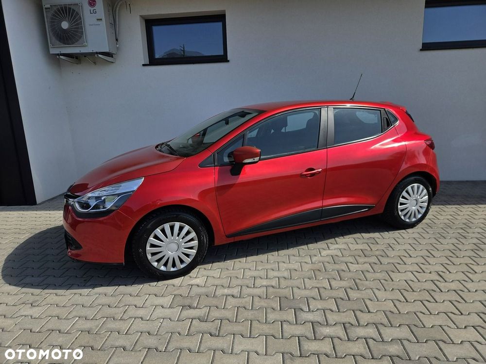 Renault Clio - 15