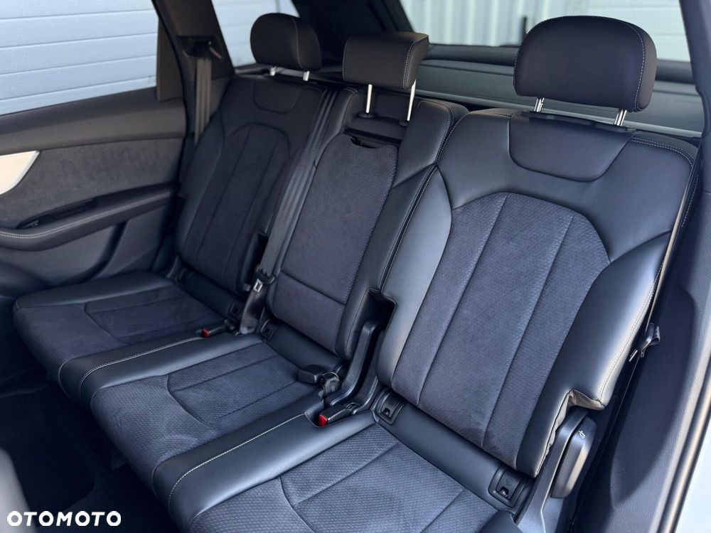 Audi Q7 50 TDI mHEV Quattro S Line Tiptr - 30