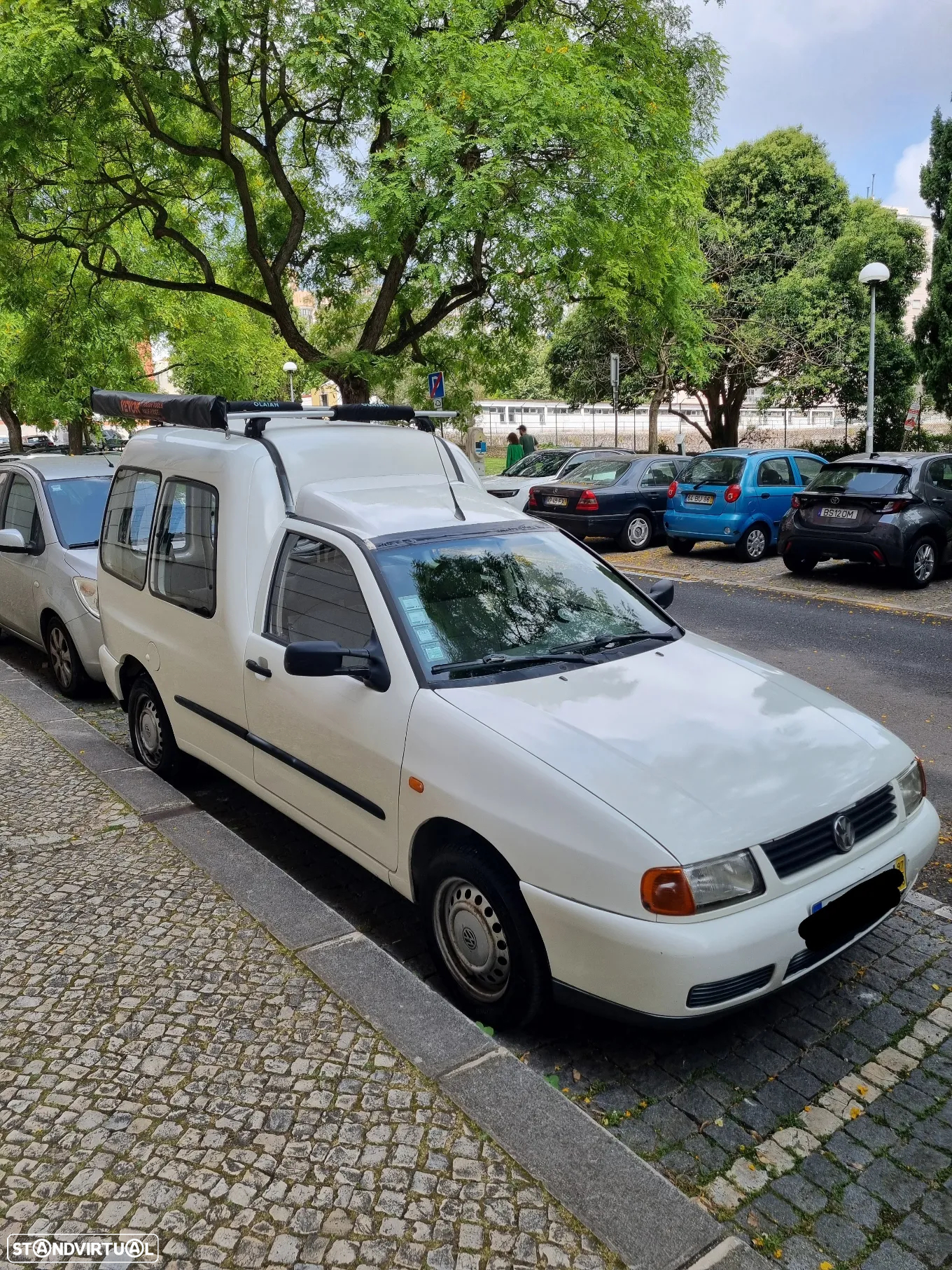 VW Caddy 1.4i - 12