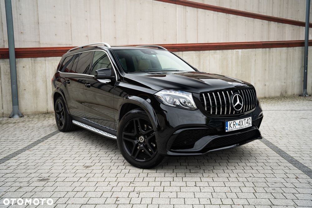 Mercedes-Benz GLS - 4