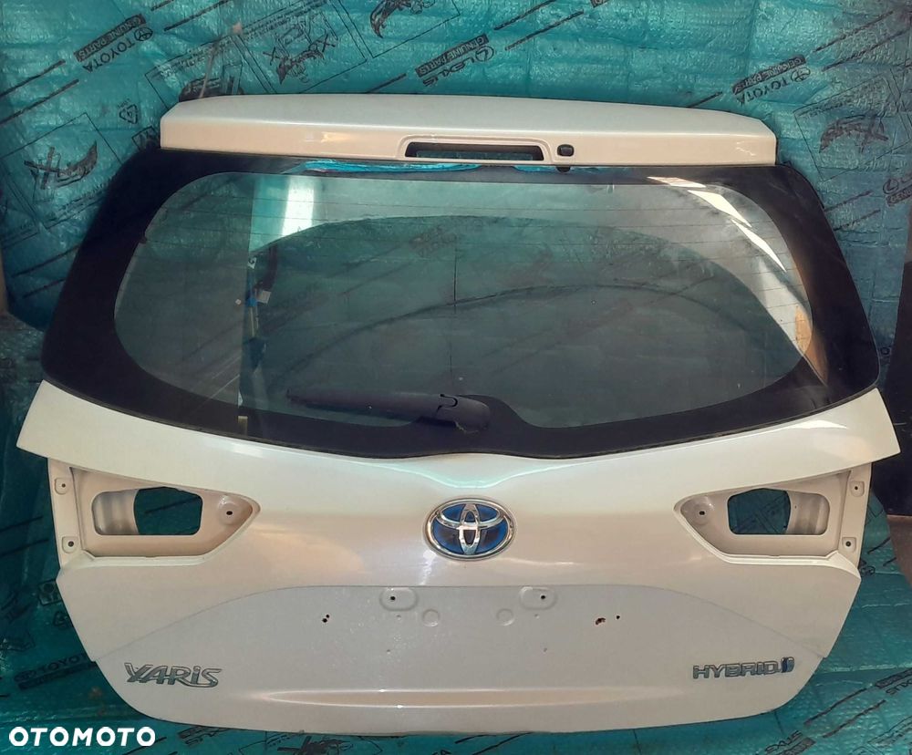 Klapa bagaznika 1g3 Toyota YARIS III Lift 3p0 kolor 070 209 - 6