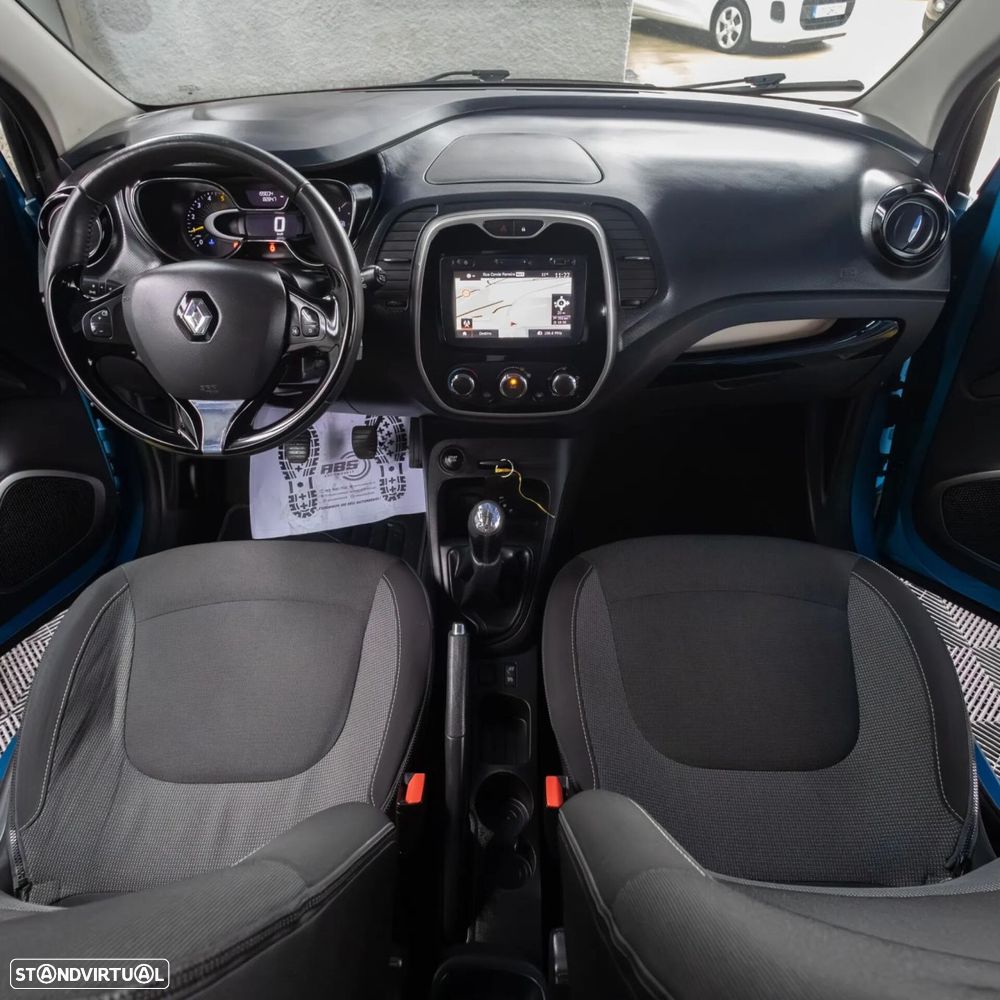 Renault Captur - 13