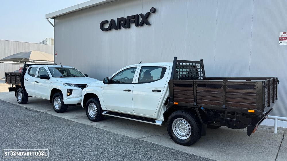 Mitsubishi L-200 Cabine dupla 4X2 - 10