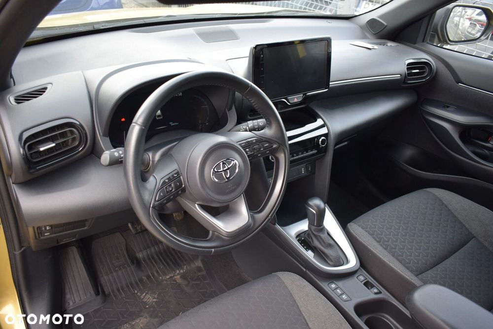 Toyota Yaris Cross Hybrid 1.5 Comfort - 12
