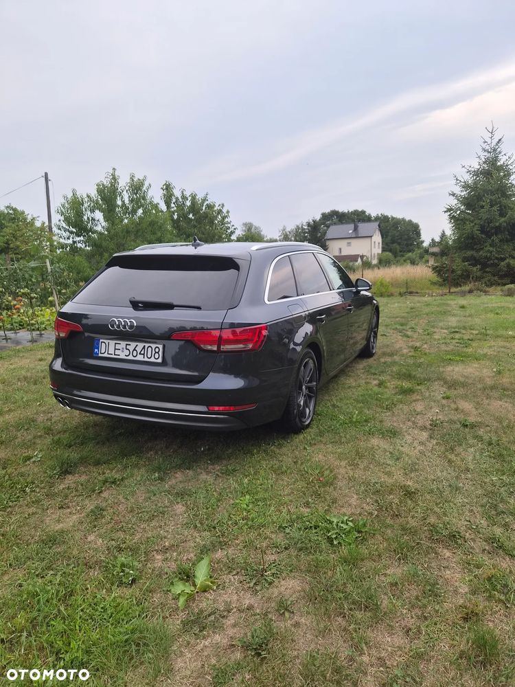 Audi A4 Avant 2.0 TDI S tronic - 5