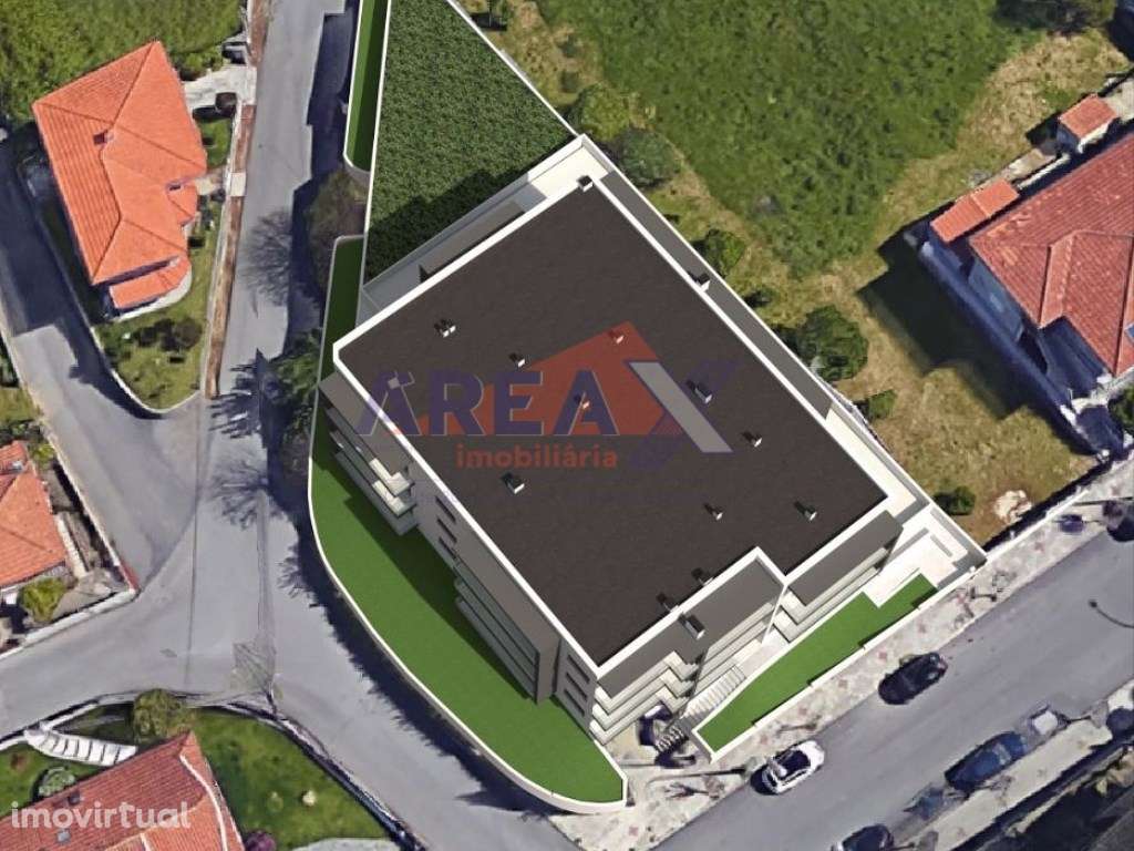 FRAÇÃO F - T2 - 1º andar com garagem fechada - Grande imagem: 5/6