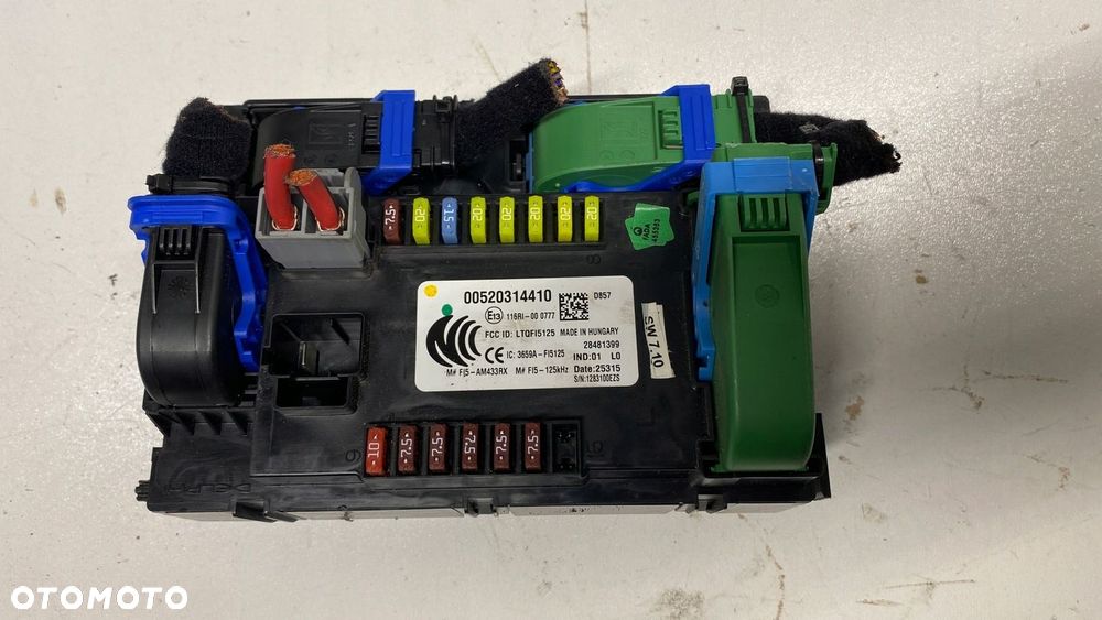 FIAT 500X BSI OBUDOWA SKRZYNKA PUSZKA BEZPIECZNIKÓW 00520314410 - 2