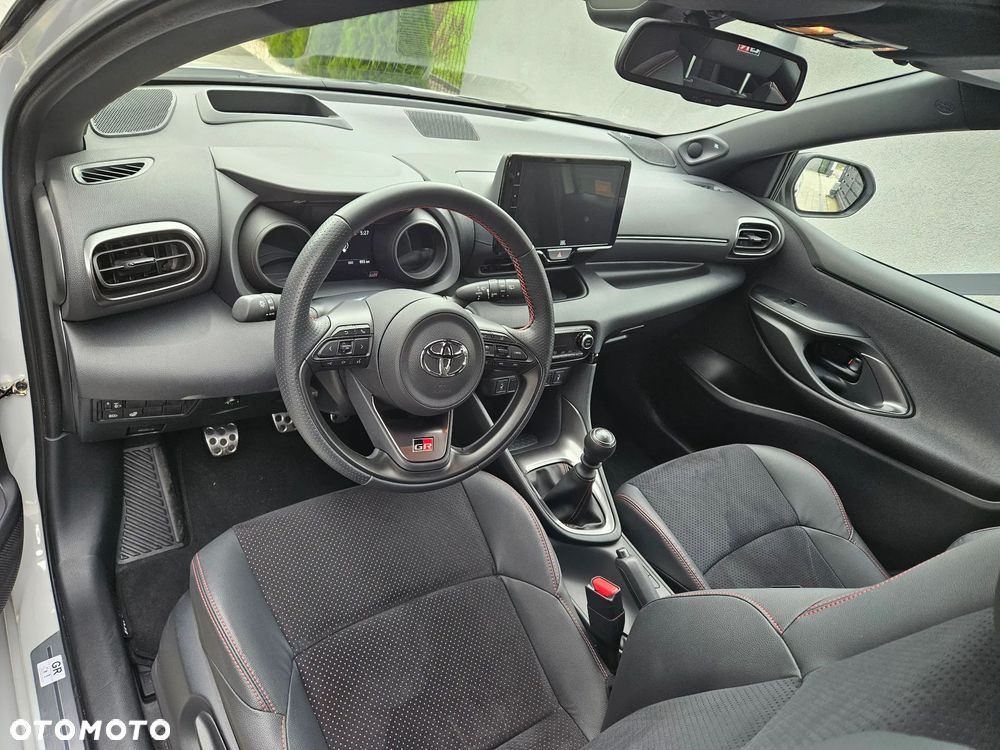 Toyota Yaris 1.5 Comfort - 7