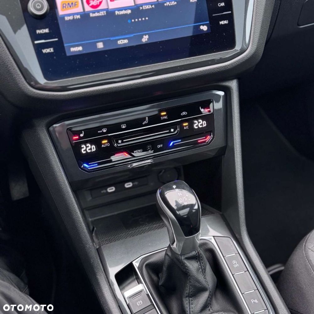 Volkswagen Tiguan - 38