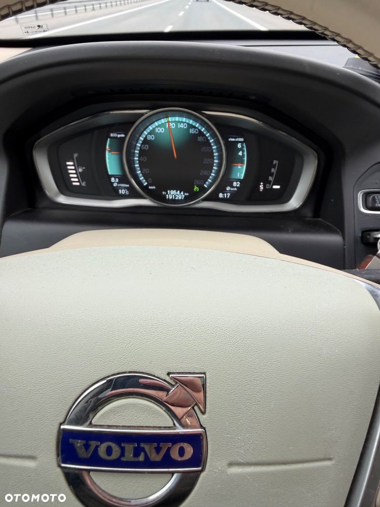 Volvo XC 60 T6 AWD Kinetic - 17