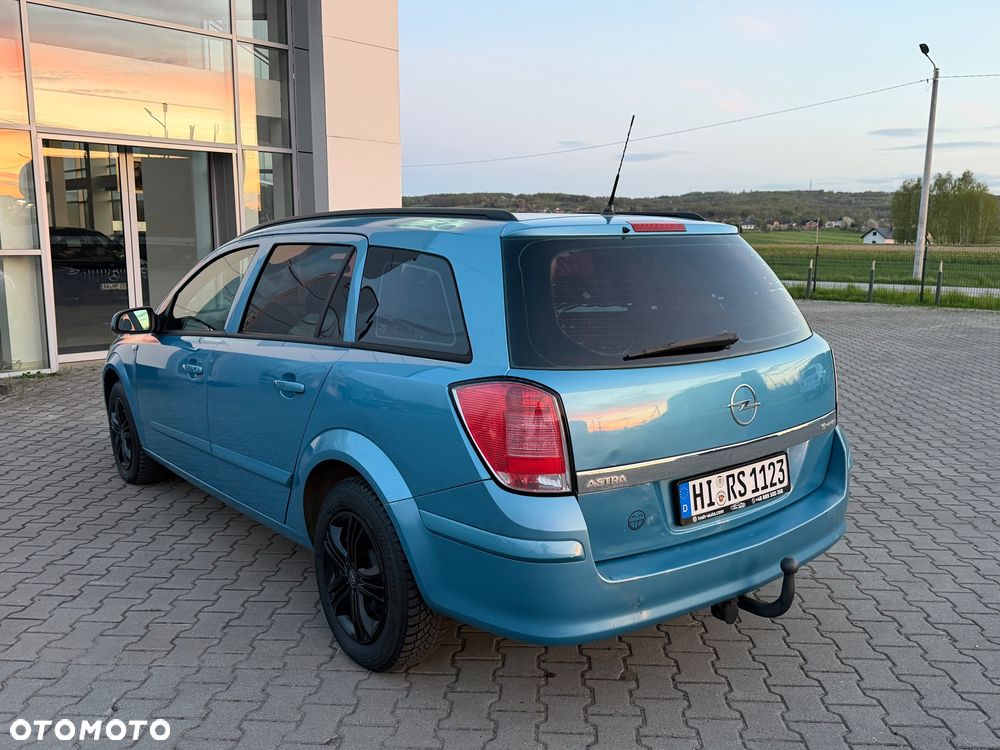 Opel Astra - 9
