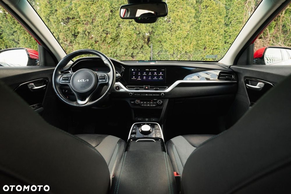 Kia Niro 64kWh L - 11