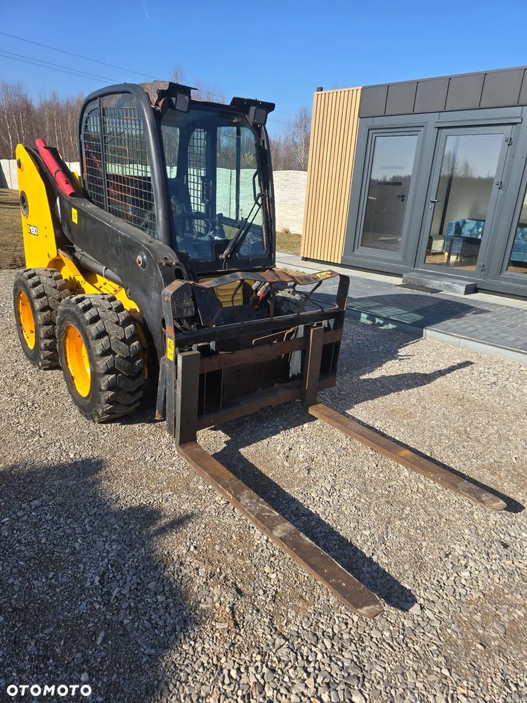 JCB - 2