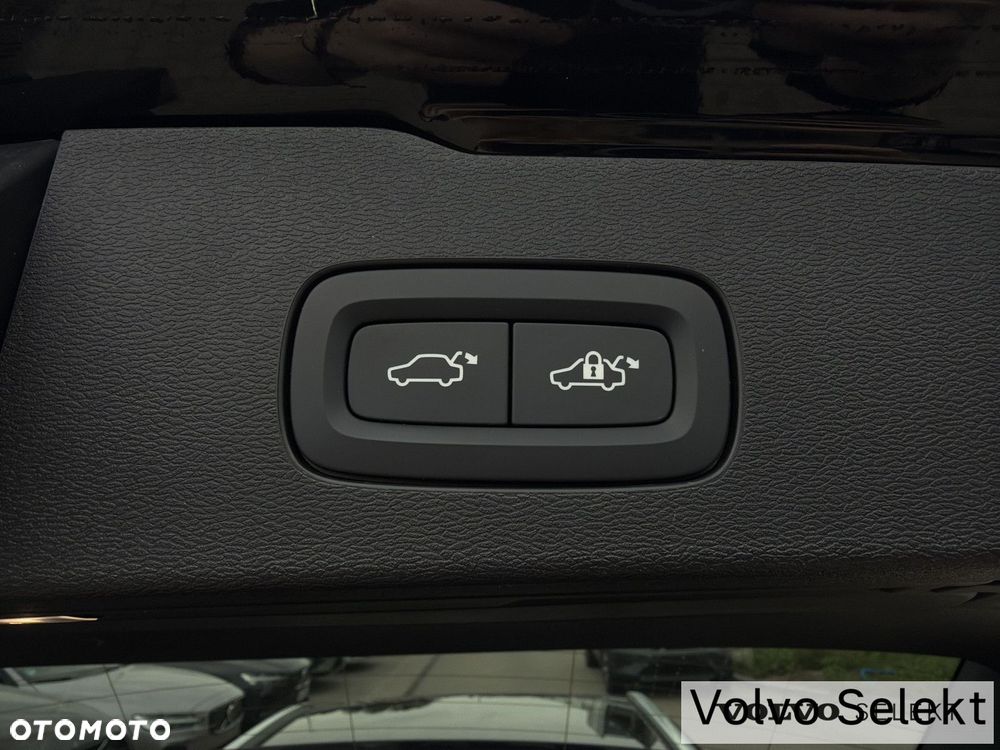 Volvo V60 Cross Country - 30