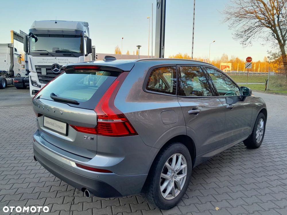 Volvo XC 60 D4 AWD Momentum - 6