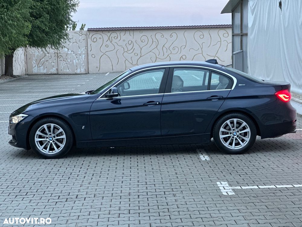 BMW Seria 3 330e iPerformance M Sport - 22