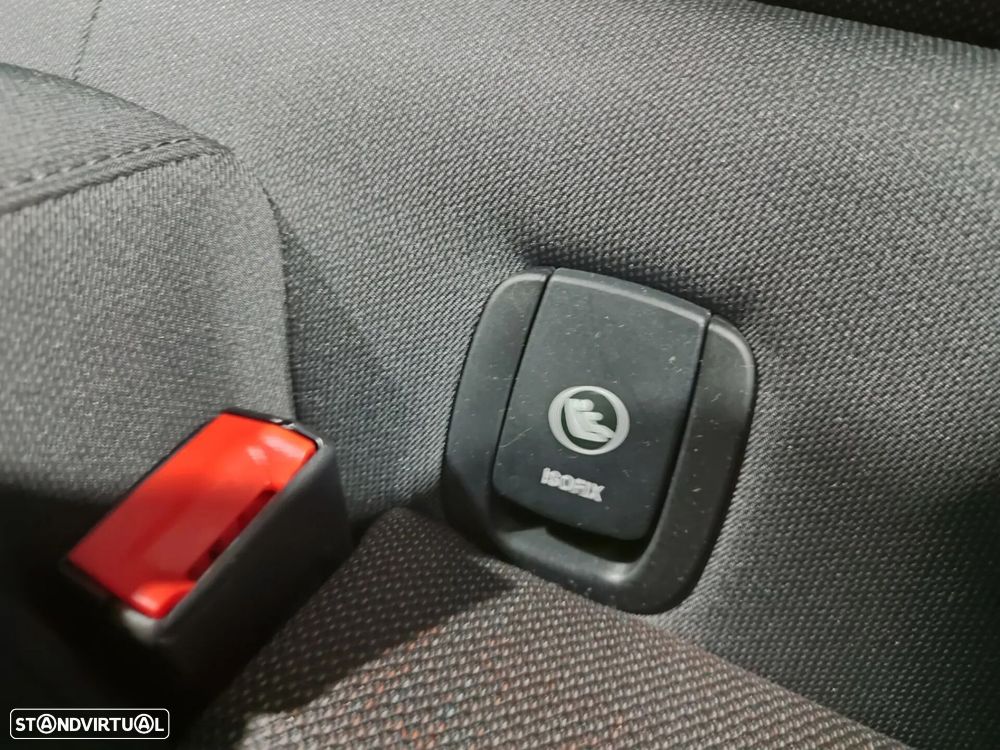 MINI 3 Portas One D - 17