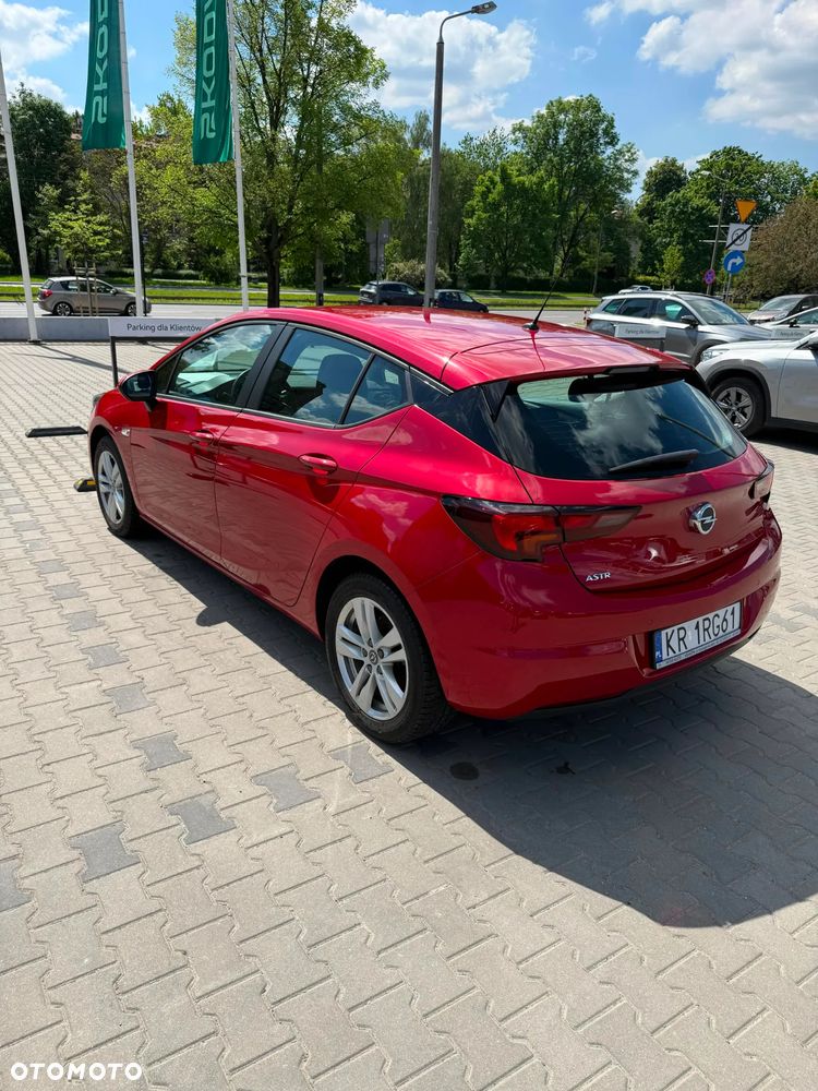 Opel Astra 1.2 T Business Elegance S&S - 5