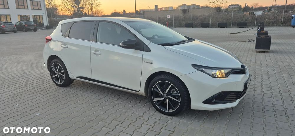 Toyota Auris - 5