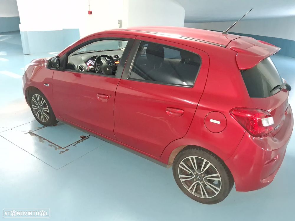 Mitsubishi Space Star - 9