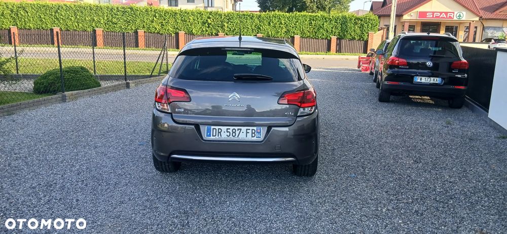 Citroën C4 e-HDi 115 ETG6 Exclusive - 6