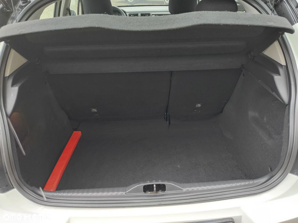 Citroën C3 1.2 PureTech GPF Shine S&S - 6