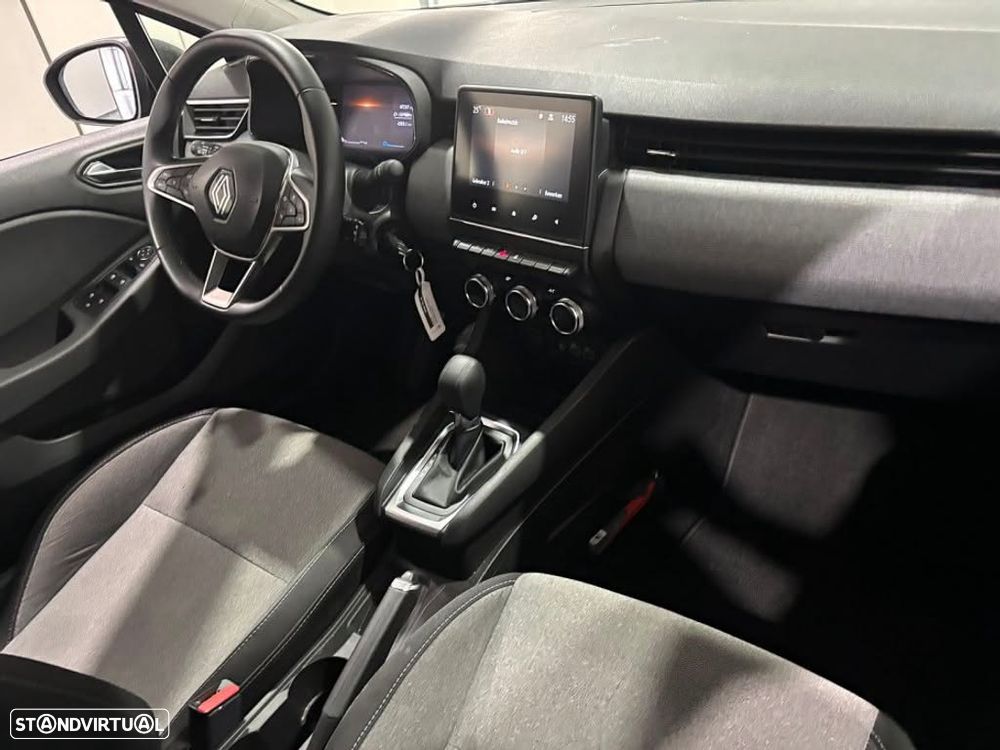 Renault Clio 1.6 E-Tech Full Hybrid Techno - 11