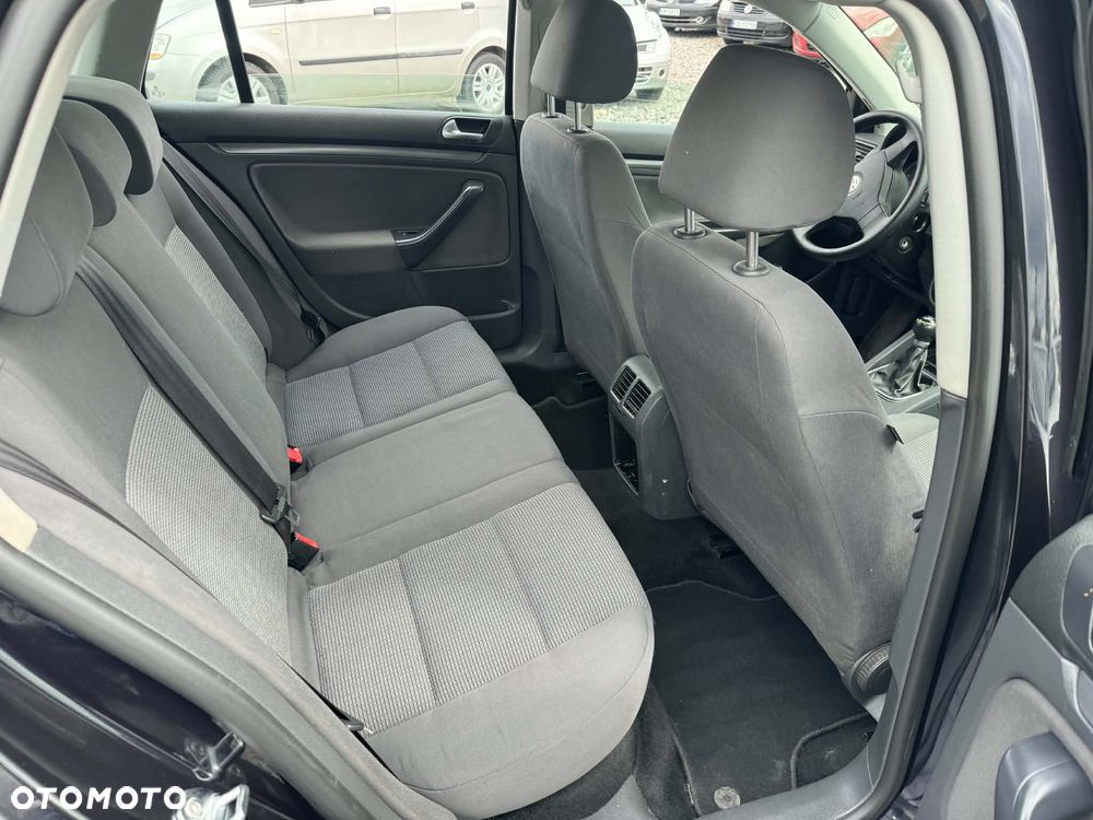 Volkswagen Golf 1.9 TDI Sportline - 11