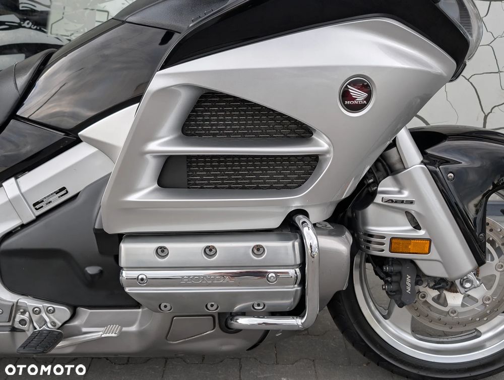 Honda GL - 17