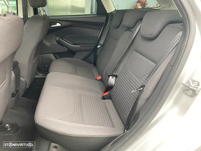 Ford Focus SW 1.5 TDCi Titanium - 29
