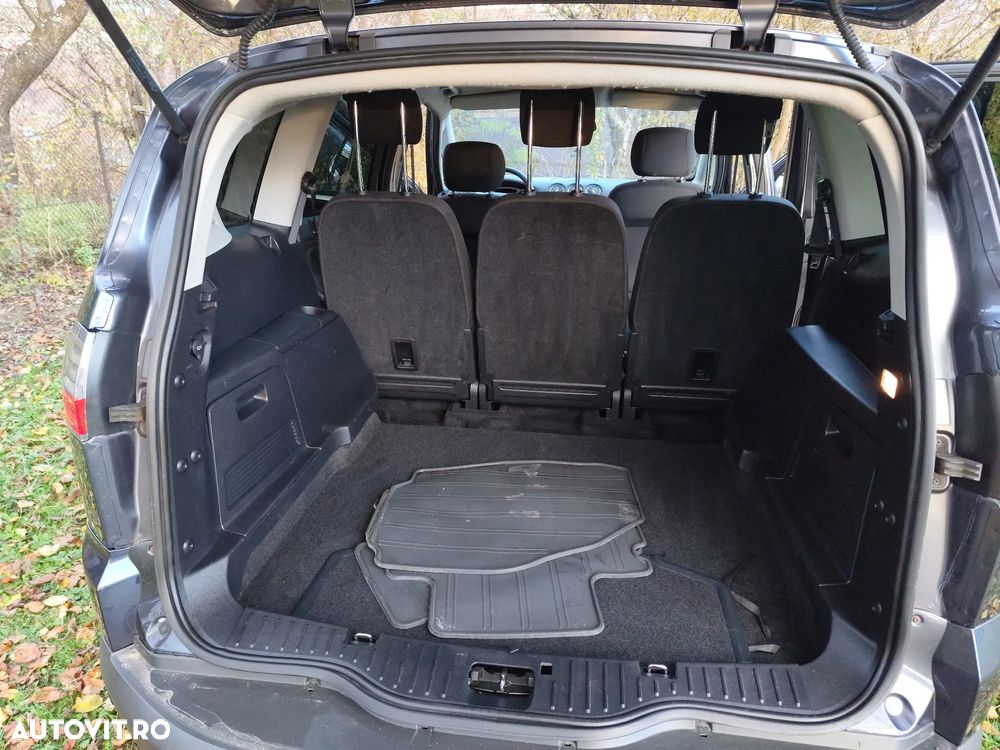 Ford S-Max 2.0 TDCi Trend - 8