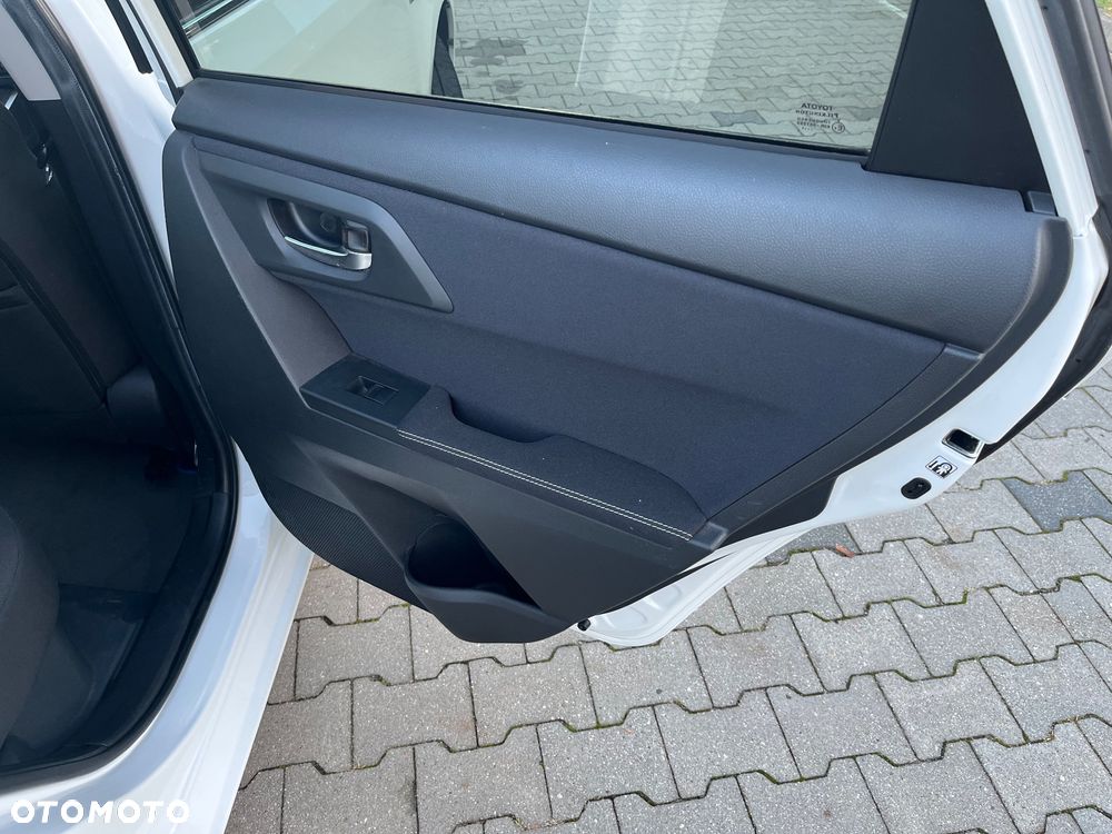Toyota Auris - 19