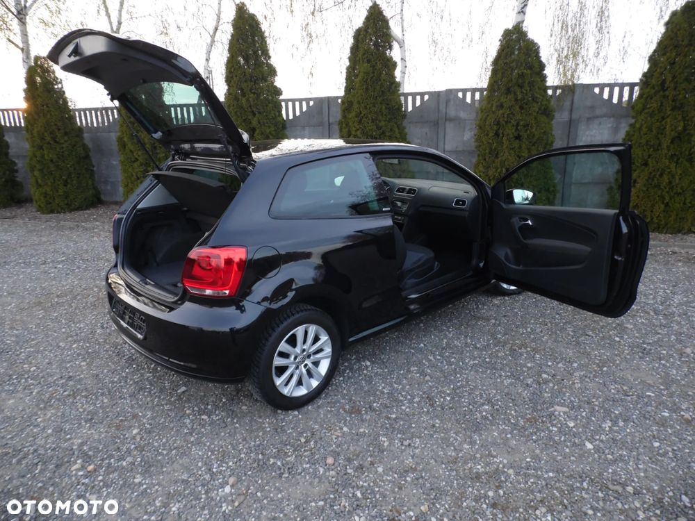 Volkswagen Polo 1.4 16V Highline DSG - 22