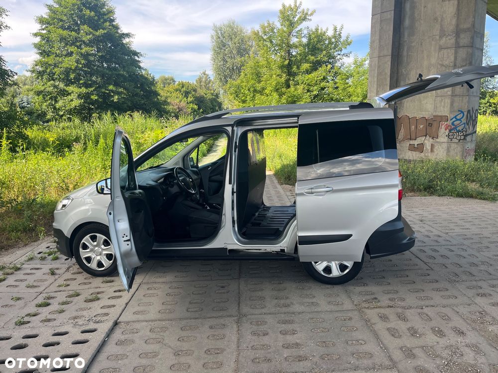 Ford Transit courier - 27