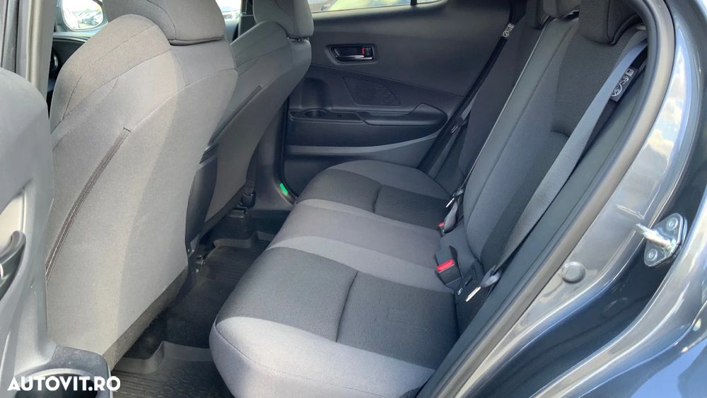 Toyota C-HR 1.8 HEV 140 CP 4x2 CVT Dynamic - 23