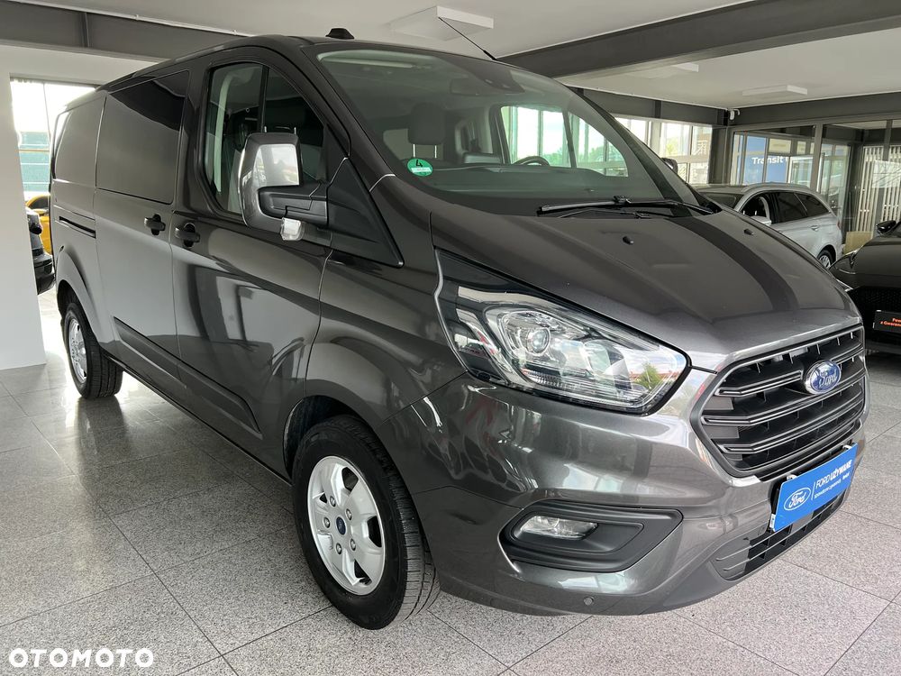 Ford Custom - 4