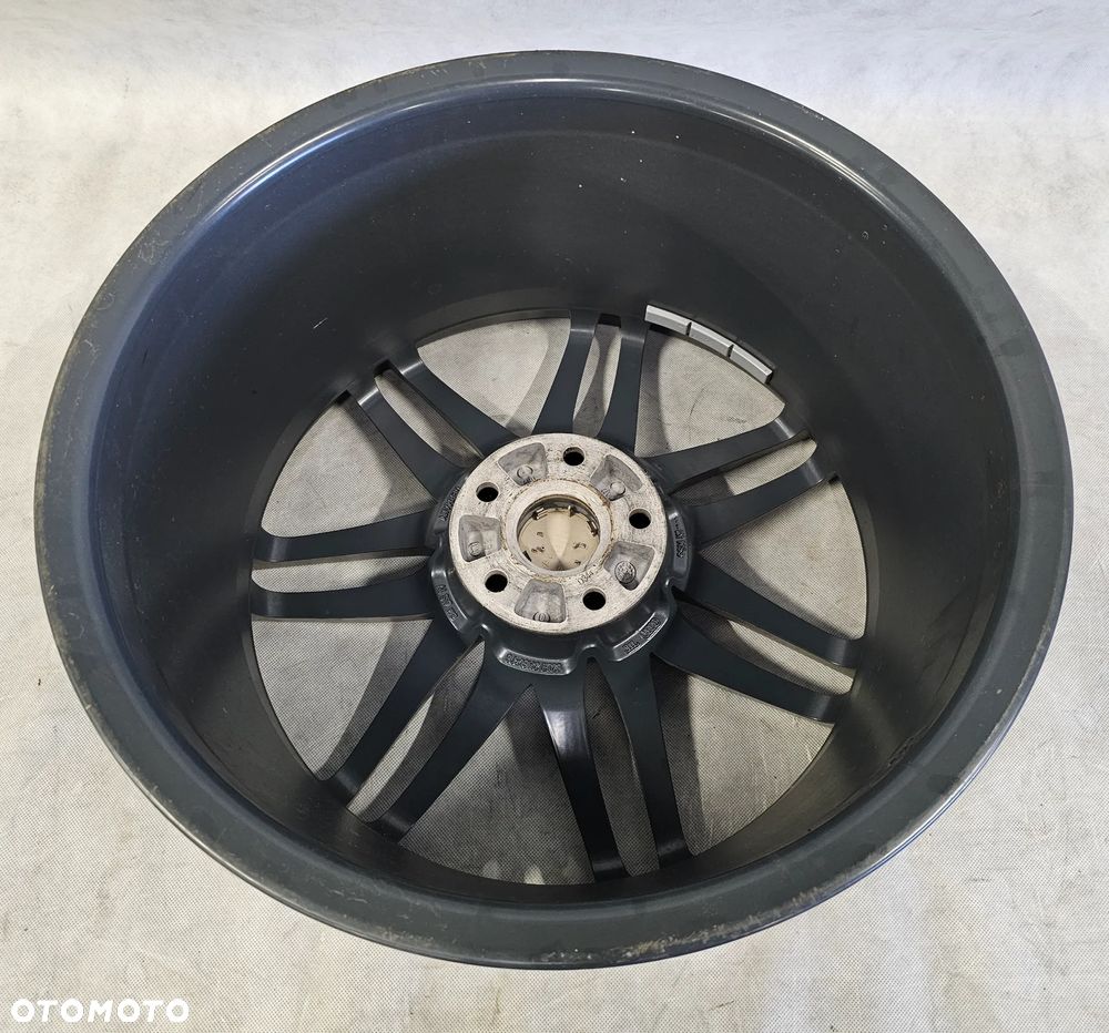 Felga Audi RS4 8E0601025BE 9x19 ET29 - 4