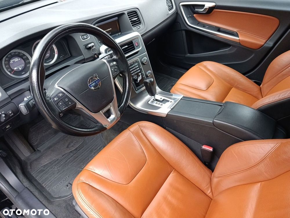 Volvo S60 T6 AWD Summum - 23