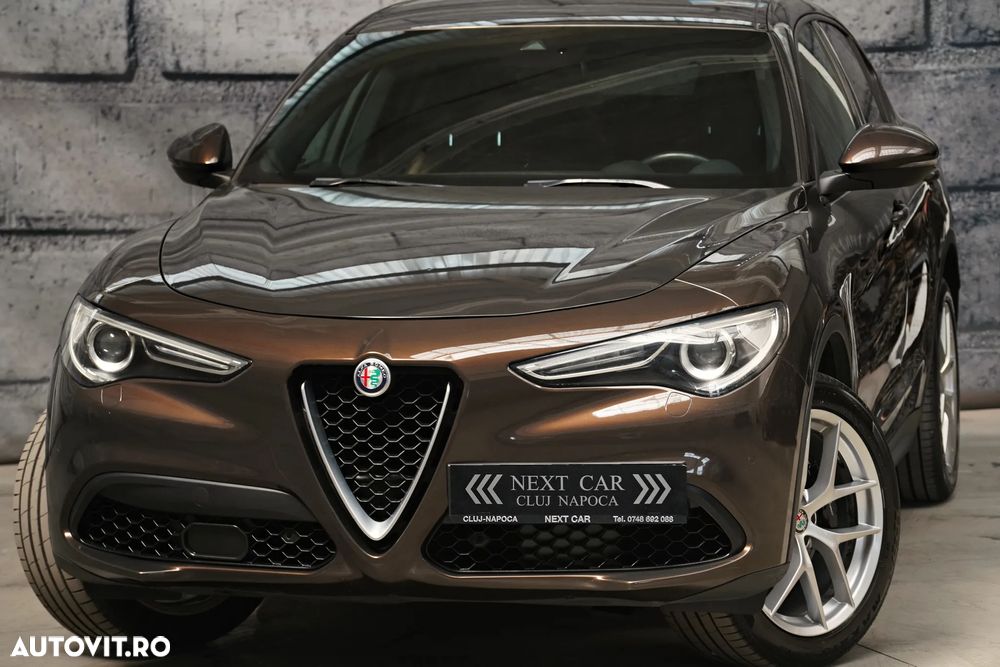 Alfa Romeo Stelvio 2.0 Turbo 16V AT8-Q4 Executive - 2