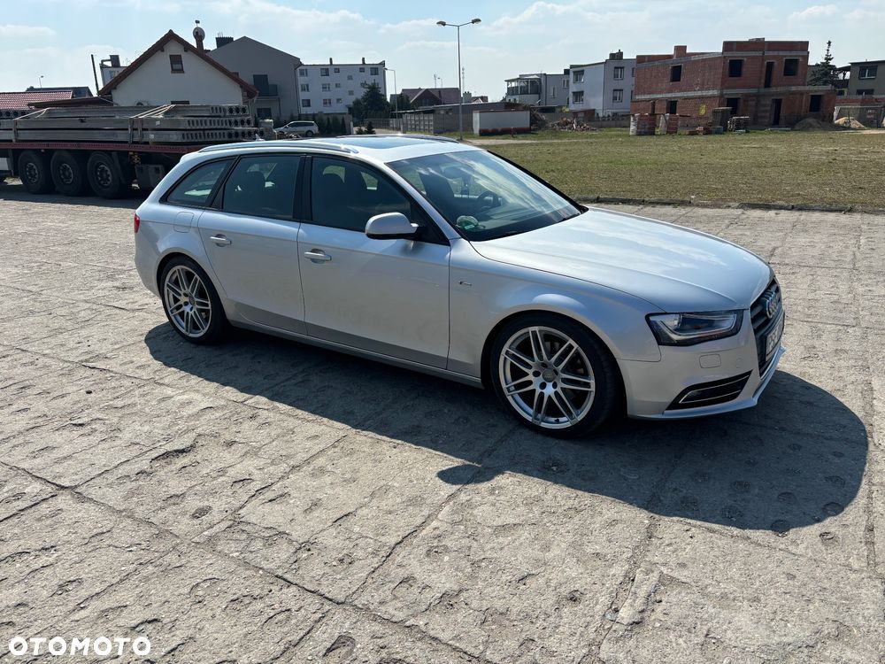 Audi A4 Avant - 11